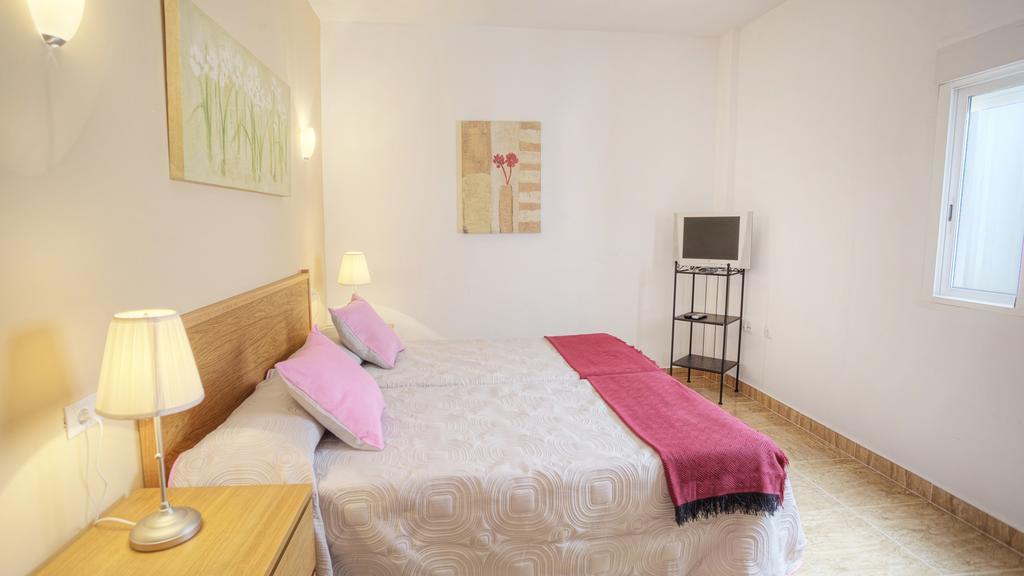 Edificio Prieto Viv 2C Apartment ปูแอร์โต เดล โรซาริโอ ภายนอก รูปภาพ
